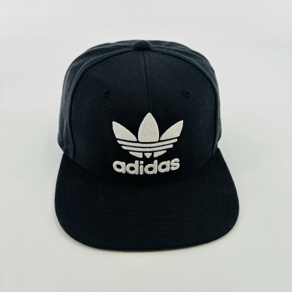 ADIDAS Men's Original White Trefoil Chain Logo Black Snapback Hat Cap One Size - Picture 6 of 8